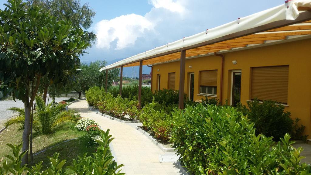 B & B Residence L'Ancora Villapiana Bagian luar foto